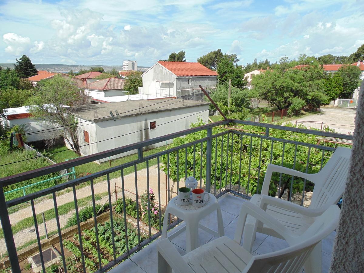 Apartments Cico Стариград-Пакленица Экстерьер фото